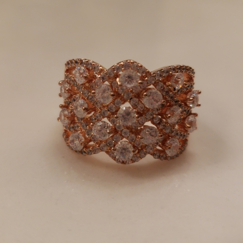 Brand new Rose Gold plated statement ring